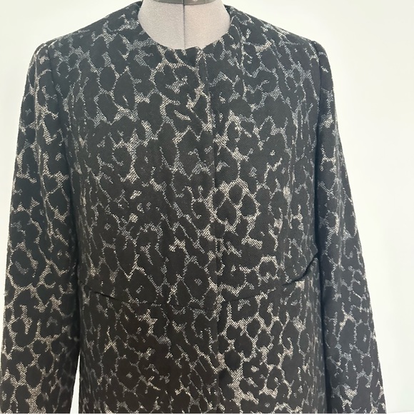 Kenneth Cole New York cheetah print button down pea  coat in size 10 - Picture 6 of 13